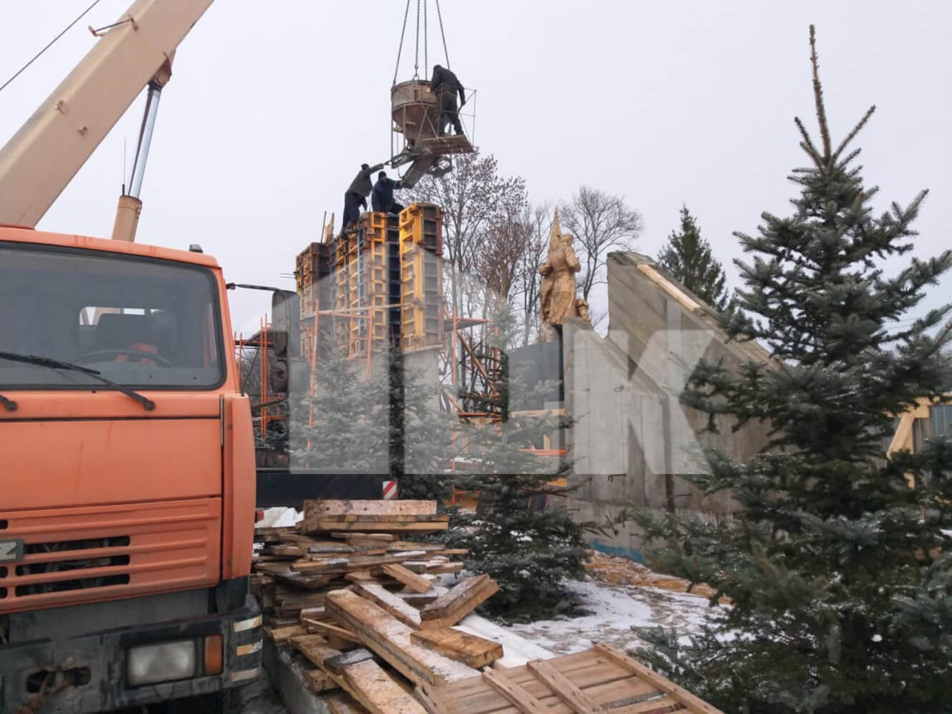 Реконструкция памятника Реконструкция памятника
